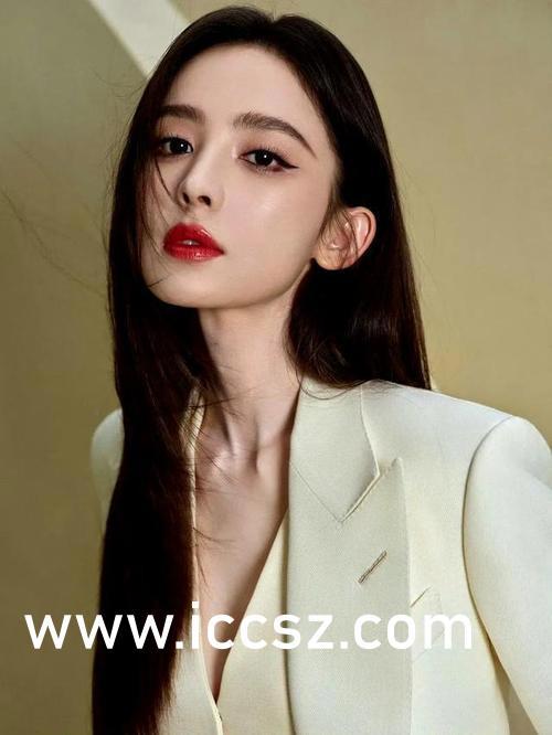 明星黑料都是怎么扒出来的.吃瓜爆料,明星黑料背后的秘密与真相